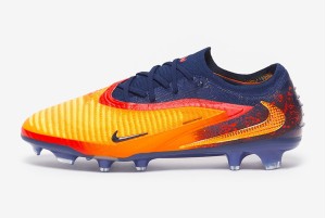 Футбольные бутсы Nike Phantom 6 Elite x Haaland FG HQ2332-800