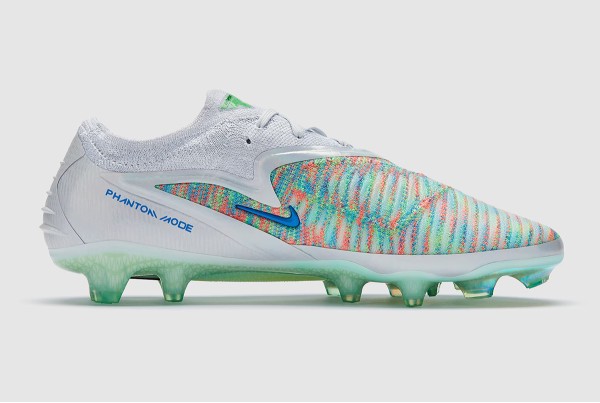 Футбольные бутсы Nike Phantom 6 Elite FG x EAFC HQ2333-900