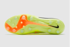 Футбольные бутсы Nike Phantom 6 Elite AG-Pro HQ2335-800