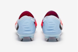 Футбольні бутси Nike Phantom 6 Elite SG-Pro HV8988-400