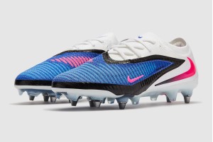 Футбольные бутсы Nike Phantom 6 Elite SG-Pro HV8988-446
