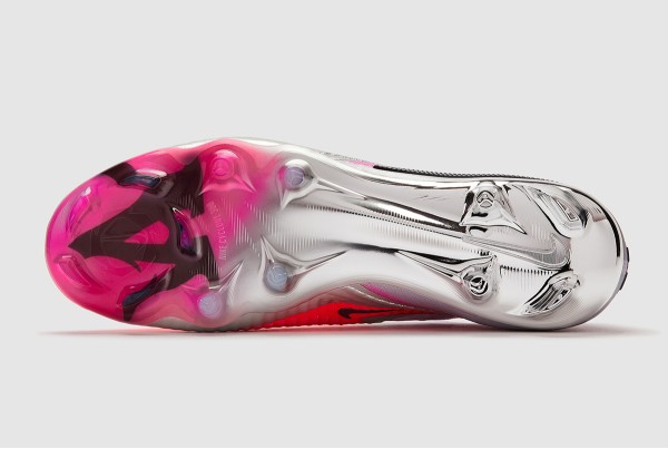 Футбольні бутси Nike Phantom 6 Elite x AP FG IB5141-600
