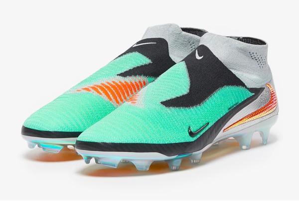 Футбольные бутсы Nike Phantom 6 Elite LE High FG IH3735-001