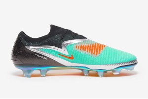 Футбольные бутсы Nike Phantom 6 Elite LE FG IH3737-001