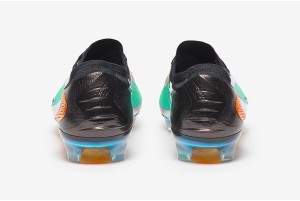 Футбольные бутсы Nike Phantom 6 Elite LE FG IH3737-001