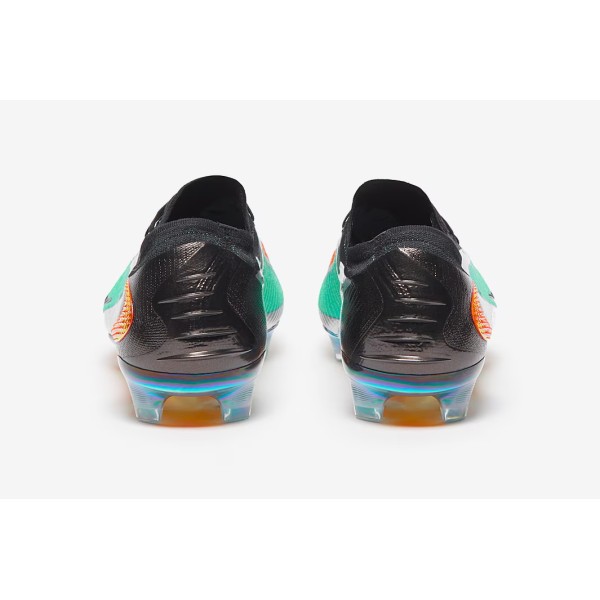 Футбольные бутсы Nike Phantom 6 Elite LE FG IH3737-001