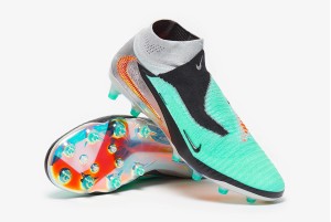 Футбольные бутсы Nike Phantom 6 Elite LE High AG-Pro IH3985-001