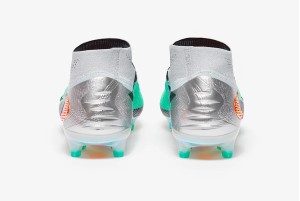 Футбольные бутсы Nike Phantom 6 Elite LE High AG-Pro IH3985-001
