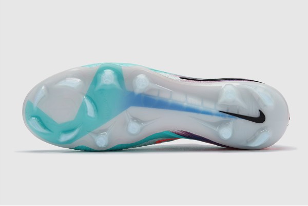 Футбольні бутси Nike Phantom 6 Elite NU2 FG IM9604-300