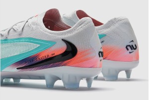 Футбольные бутсы Nike Phantom 6 Elite NU2 FG IM9604-300
