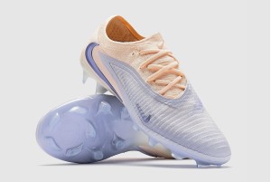 Футбольные бутсы Nike Phantom 6 Elite FG IO8217-008