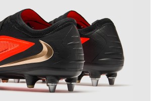 Футбольные бутсы Nike Phantom 6 Elite SG-Pro IU8552-600