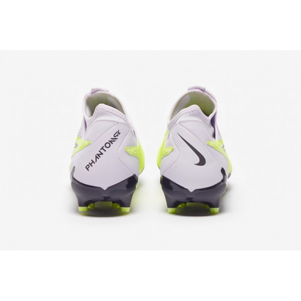 Футбольные бутсы Nike Phantom GX Academy DF MG DD9472-705