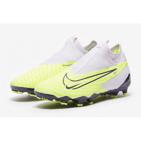 Футбольные бутсы Nike Phantom GX Academy DF MG DD9472-705