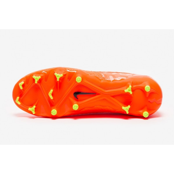 Футбольные бутсы Nike Phantom GX Academy DF NU MG DZ3481-800