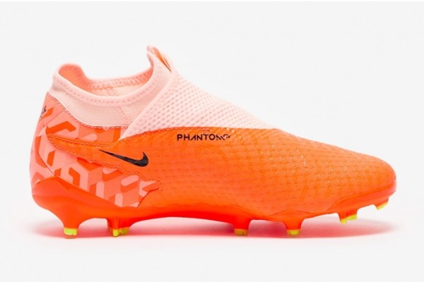 Футбольные бутсы Nike Phantom GX Academy DF NU MG DZ3481-800