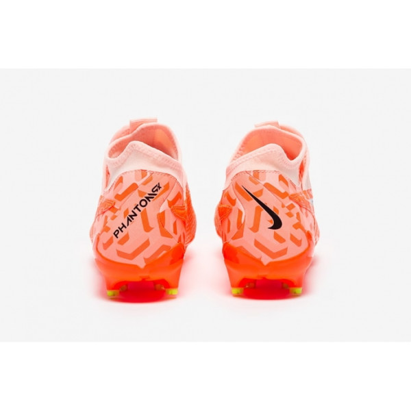 Футбольные бутсы Nike Phantom GX Academy DF NU MG DZ3481-800