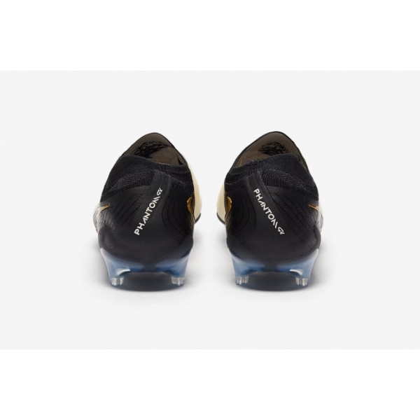 Футбольные бутсы Nike Phantom GX II Elite AG-Pro FJ2554-100