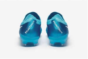 Футбольные бутсы Nike Phantom GX II Pro FG FJ2563-400