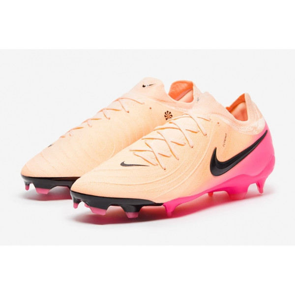 Футбольні бутси Nike Phantom GX II Pro FG FJ2563-800