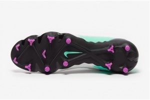 Футбольные бутсы Nike Phantom GX Pro FG DD9463-300