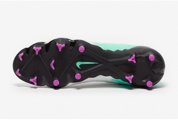 Футбольные бутсы Nike Phantom GX Pro FG DD9463-300
