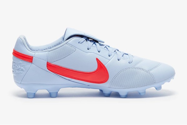 Футбольные бутсы Nike Premier III FG (КОЖА) HM0265-400