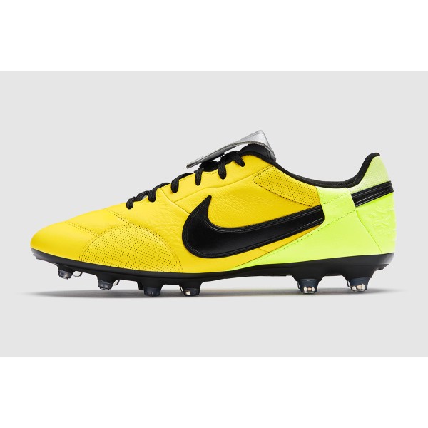 Футбольные бутсы Nike Premier III FG (КОЖА) HM0265-700