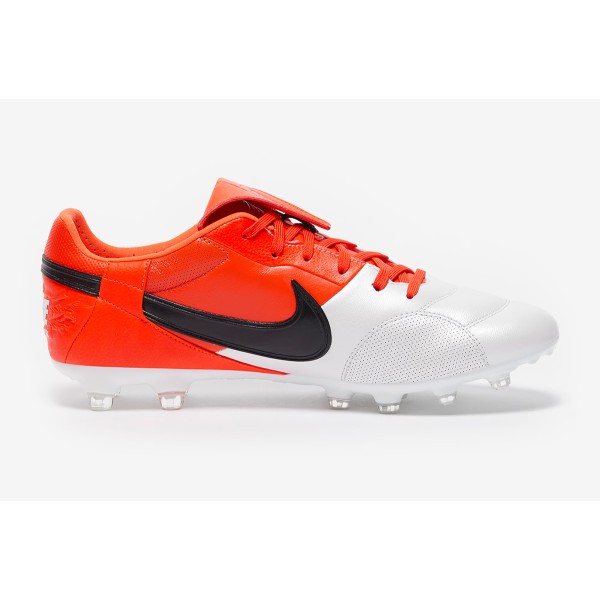 Футбольные бутсы Nike Premier III FG (КОЖА) HM0265-800