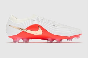 Футбольные бутсы Nike Tiempo Maestro Elite FG HQ3157-101