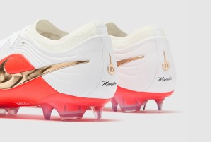 Футбольные бутсы Nike Tiempo Maestro Elite FG HQ3157-101