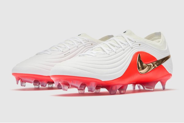 Футбольные бутсы Nike Tiempo Maestro Elite FG HQ3157-101