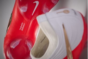 Футбольные бутсы Nike Tiempo Maestro Elite FG HQ3157-101