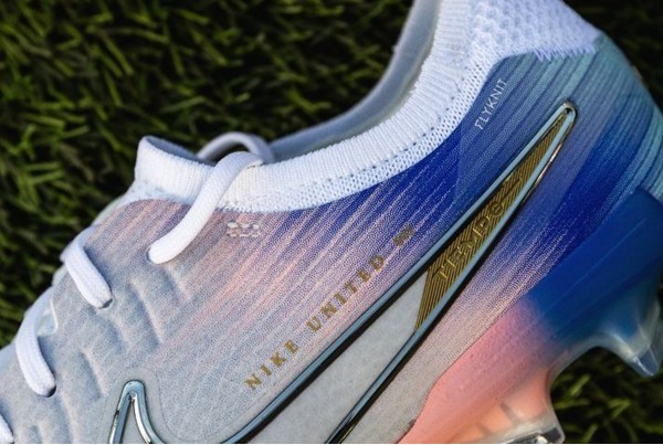 Футбольные бутсы Nike Tiempo Legend X Elite NU2 FG IB2467-001