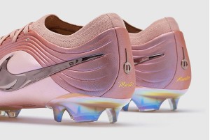 Футбольные бутсы Nike Tiempo Maestro Elite LE FG IF4127-960