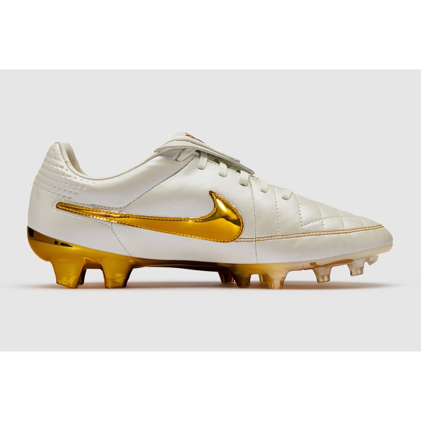 Футбольные бутсы Nike Tiempo Legend Regen SE FG IF4388-100