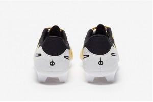 Футбольні бутси Nike Tiempo Legend X Academy MG DV4337-700
