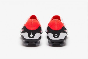 Футбольные бутсы Nike Tiempo Legend X Pro FG DV4333-100