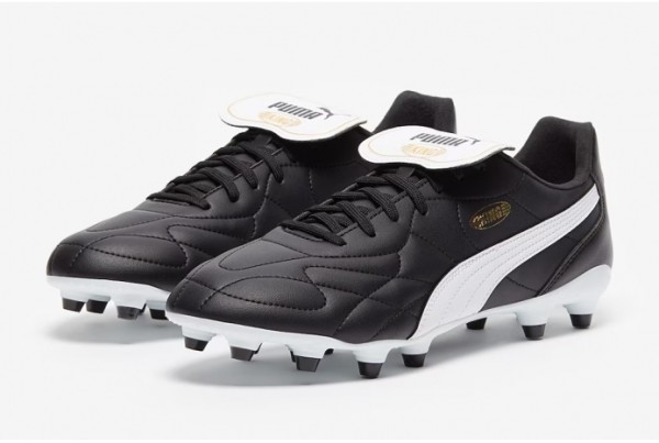 Футбольные бутсы Puma King Top FG/AG 105607-01