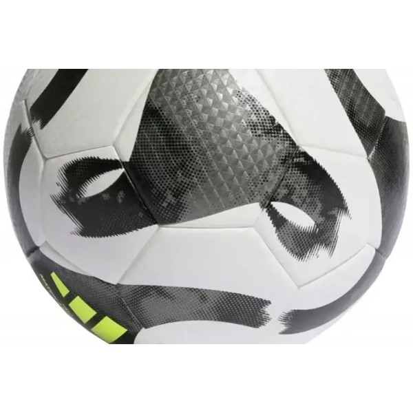 Футбольный мяч Adidas Tiro League Artificial Ground HT2423