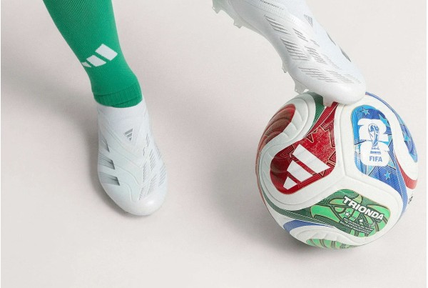 Футбольний м'яч Adidas FIFA World Cup 26 Trionda OMB JD8021