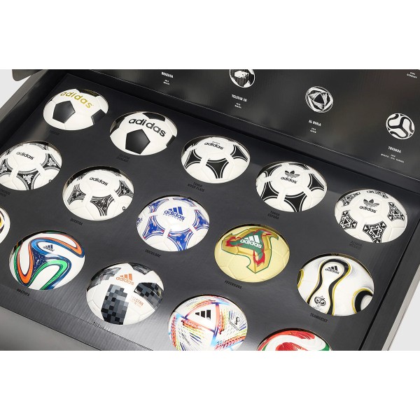 Набор мячей Adidas FIFA World Cup 26 Mini JN2093
