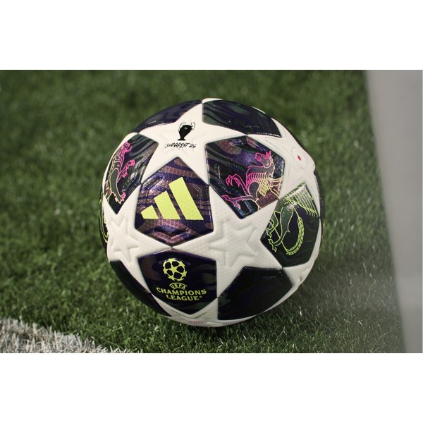 Футбольний м'яч Adidas Finale 26 Budapest OMB JX9077 купити в