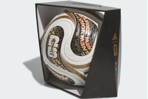 Футбольный мяч Adidas FIFA World Cup 26 Trionda Finals OMB JY8928