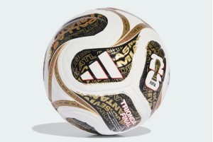 Сувенирный мяч Adidas FIFA World Cup 26 Trionda Finals Mini KE4328