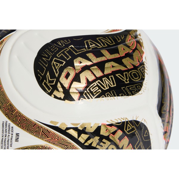 Сувенирный мяч Adidas FIFA World Cup 26 Trionda Finals Mini KE4328