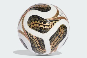 Сувенирный мяч Adidas FIFA World Cup 26 Trionda Finals Mini KE4328