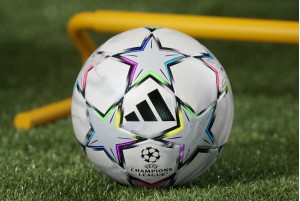 Футбольний м'яч Adidas Finale 27 League Box KE9771