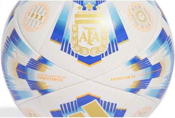 Футбольный мяч Adidas Argentina 24 Competition IX4016