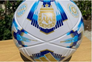 Футбольный мяч Adidas Argentina 24 League IX4011